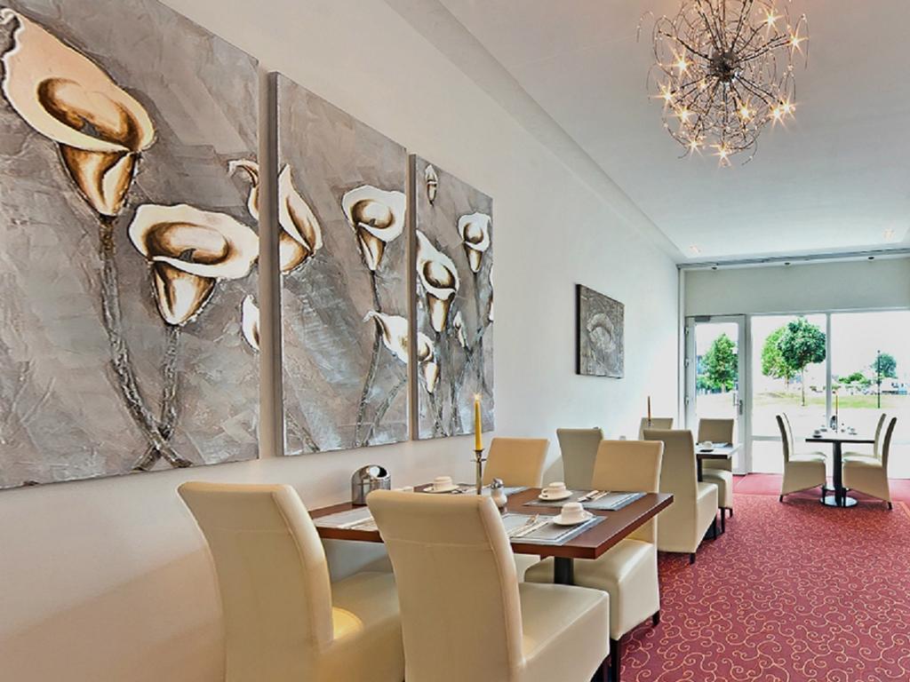 Wiking Hotel Генштедт-Ульцбург Екстер'єр фото